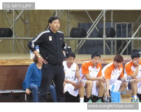 吴静专访：从排球新星到传奇教练的奋斗与成长之路